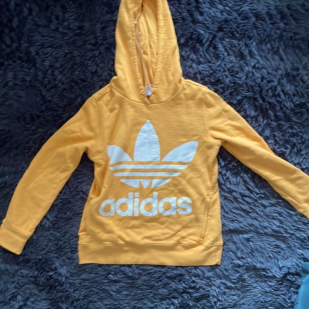 COPY - Like New Yellow Adidas hoodie with pockets!